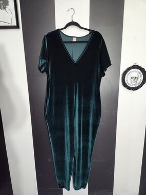 Smash + Tess Velvet V-Neck Midi Dress in Teal Green